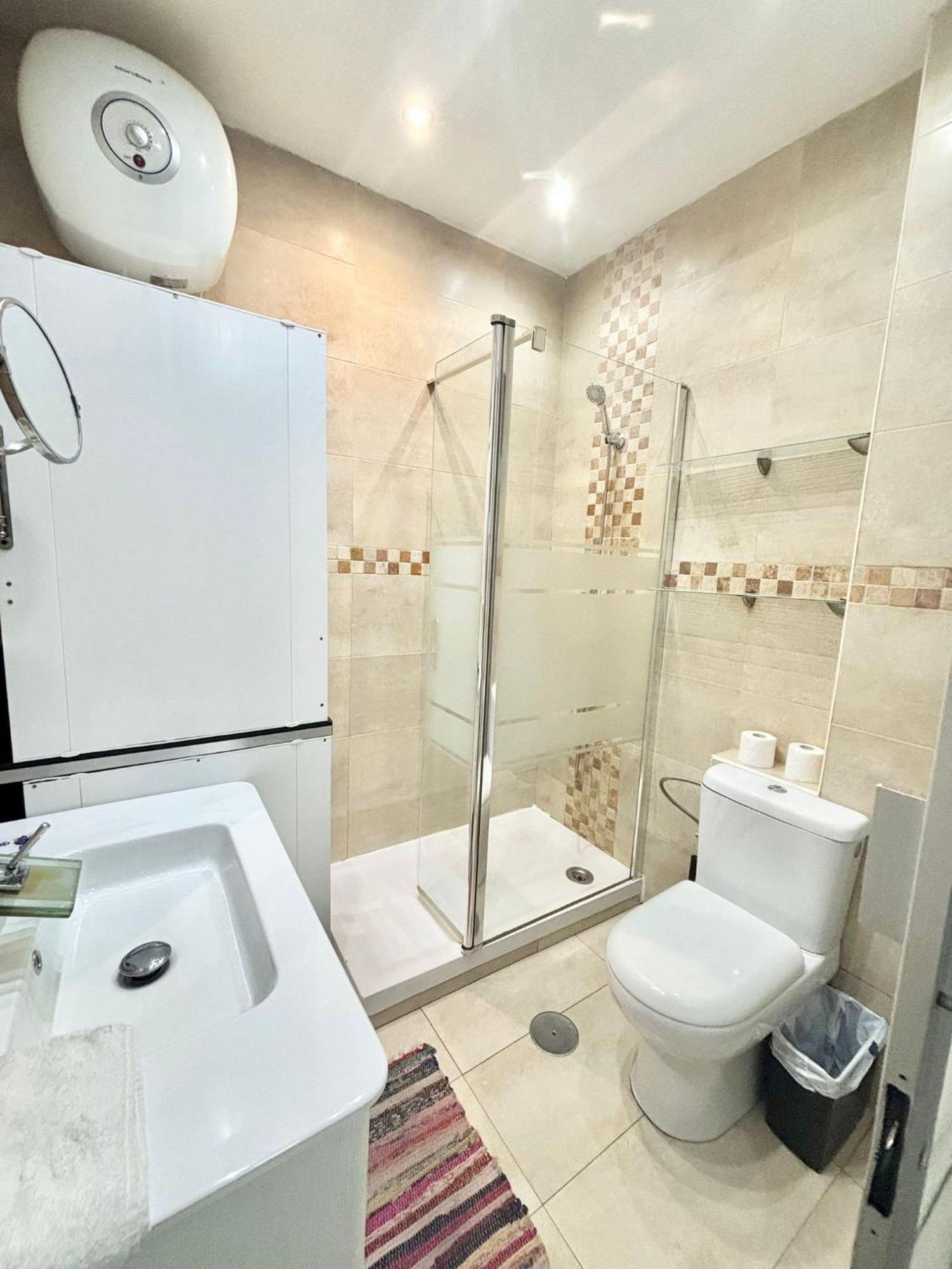 Апартаменты Centro Ferrocarril 2 Metro Delicias Мадрид Экстерьер фото