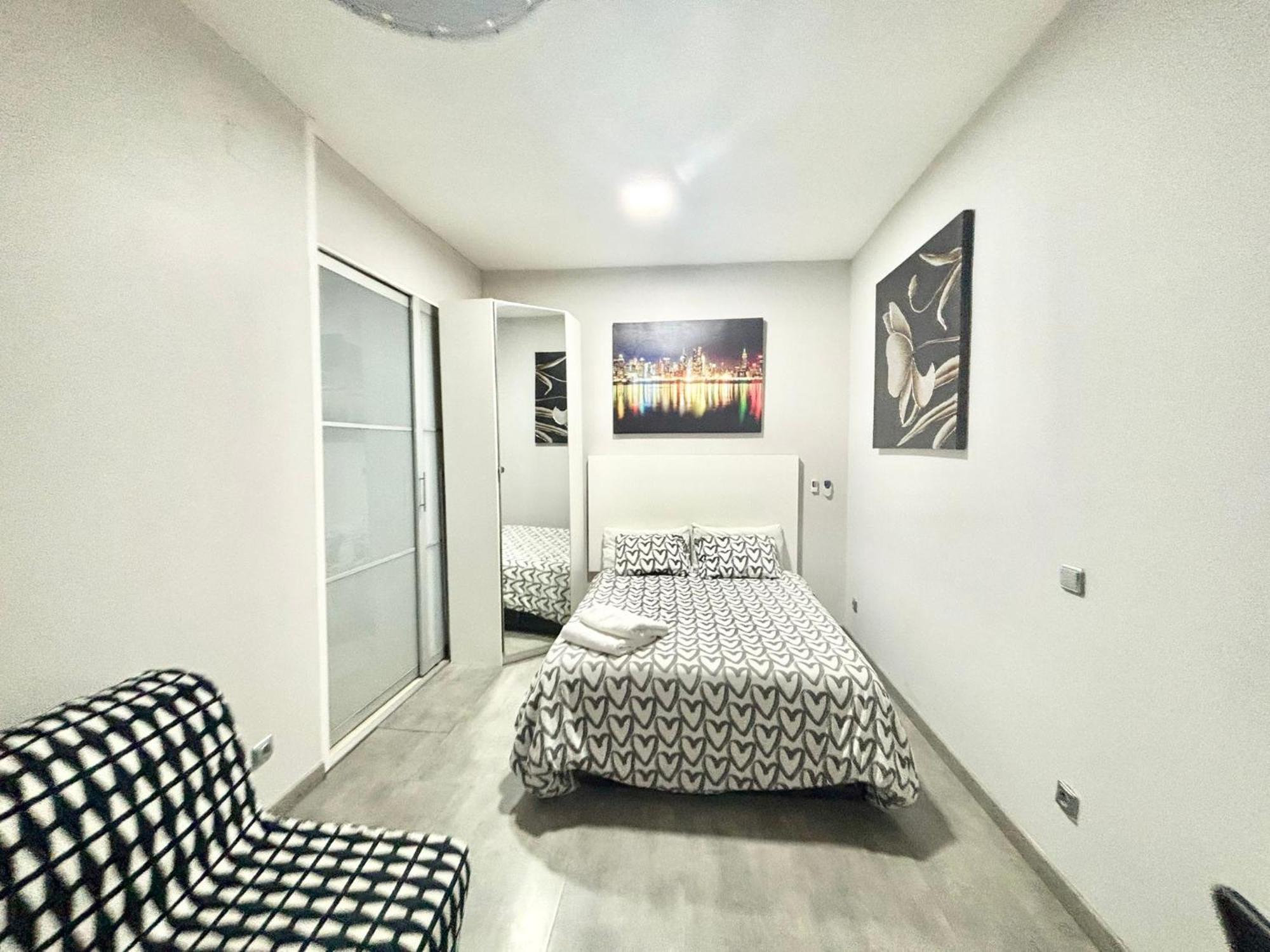 Апартаменты Centro Ferrocarril 2 Metro Delicias Мадрид Экстерьер фото