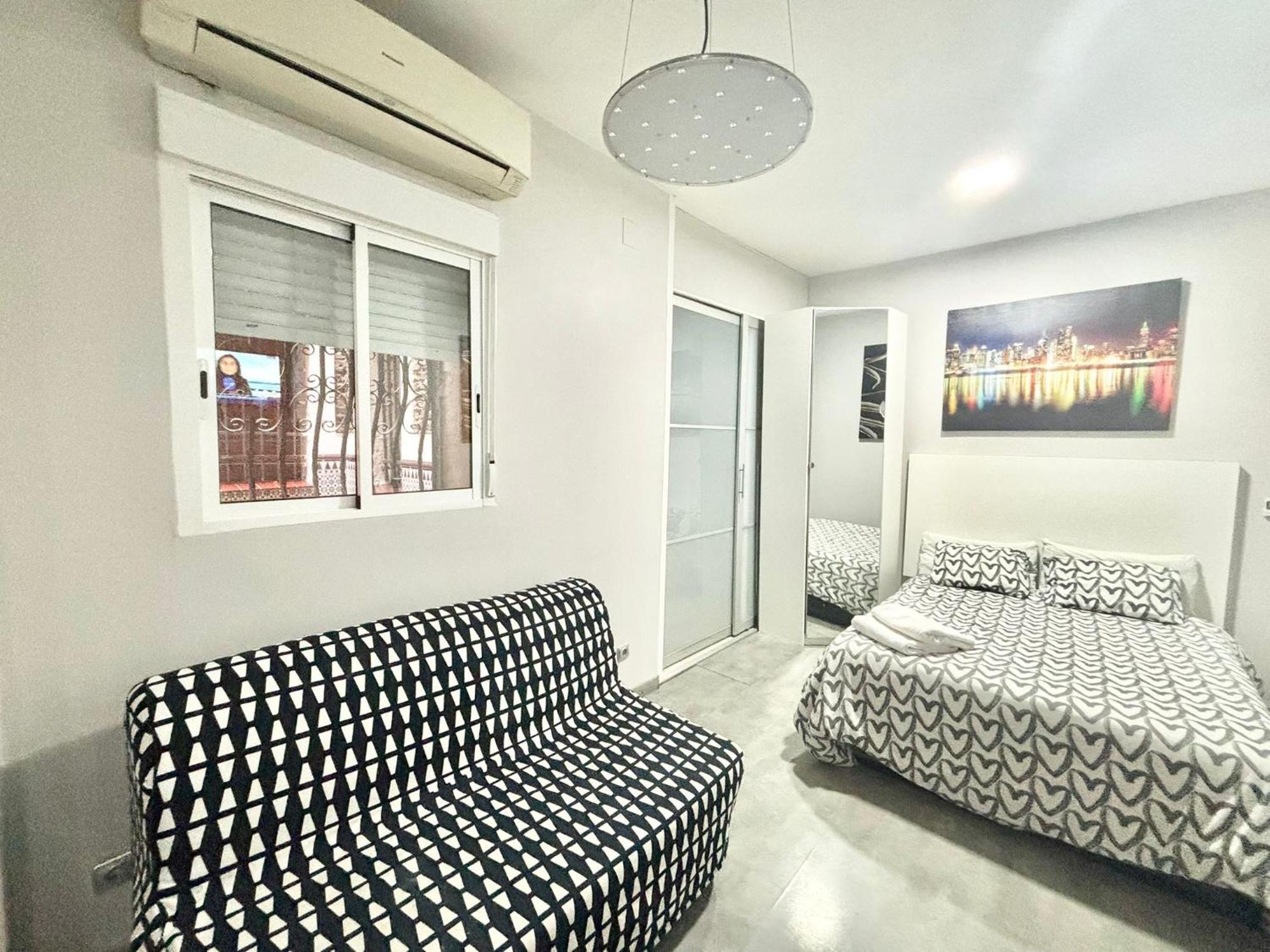 Апартаменты Centro Ferrocarril 2 Metro Delicias Мадрид Экстерьер фото